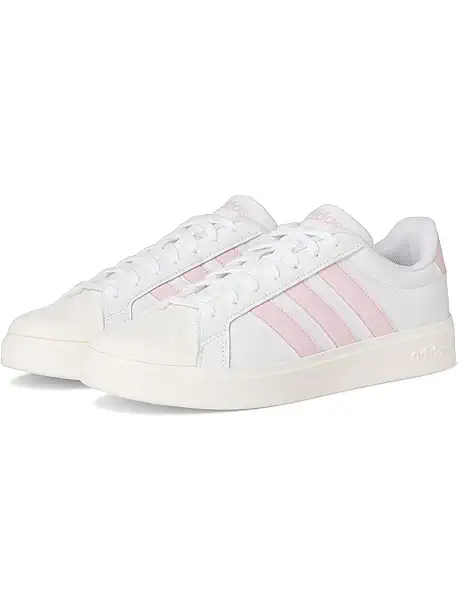 Женские кроссовки adidas Streettalk