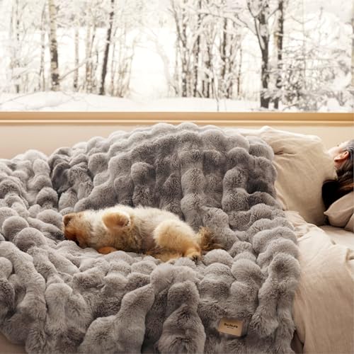 Bedsure GentleSoft Fluffy Faux Fur Throw Blanket, Fuzzy Soft Bubble Blanket for Couch, Faux Fur Decor for Home Bedroom Living Room, Thick Furry Cozy Gifts for Women, Tie-dye Brown, 50x60 Inch