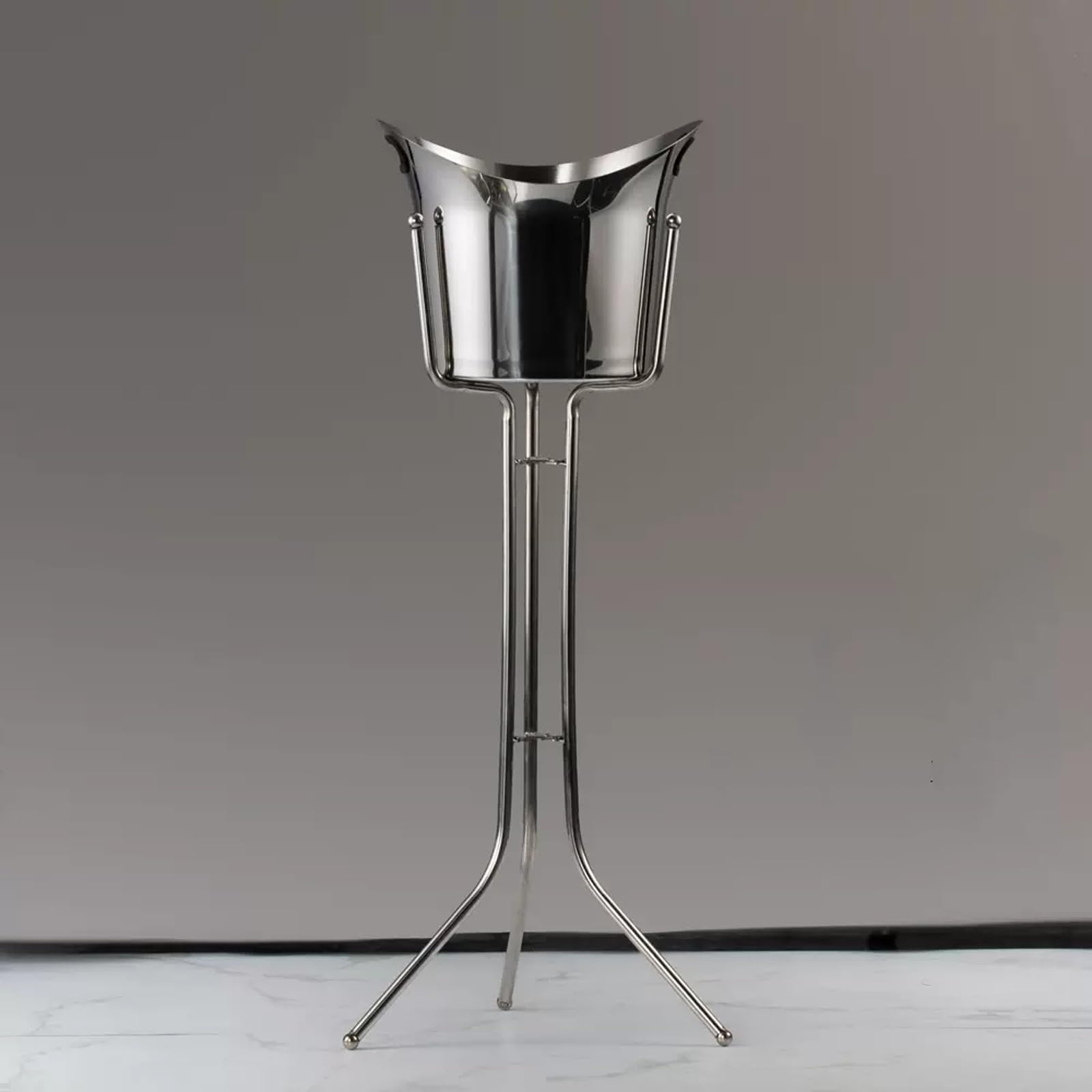 Cubo de Hielo Cubo de Hielo con Soporte Piso Acero Inoxidable Vino Bar Enfriador Vino Vertical for Interior y Exterior Cubo de Hielo frío para Barra(Silver)