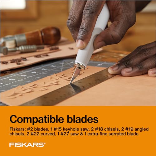 image for Fiskars Heavy-Duty Easy Change Detail Knife (with #2 Blade) - for Heav