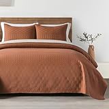 HORIMOTE HOME Burnt Orange Queen Size Quilt Set - Soft Microfiber Bedspread with 2 Shams, Lightweight & All-Season Geometric Coverlet for Cozy Bedding