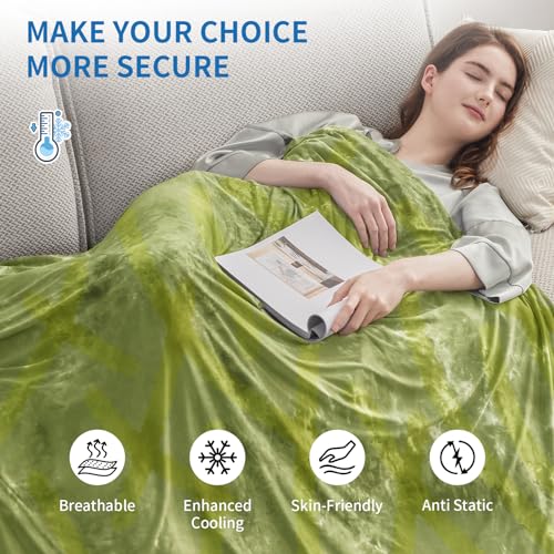 Image of Guohaoi Cooling Throw Blanket for Hot Sleepers, Queen Size 90''x90'' Lightweight Breathable Summer Bed Blanket for Couch, Arc-Chill Q-Max >0.5 Cool Fiber,Lightweight Tie Dye Blanket Light Green
