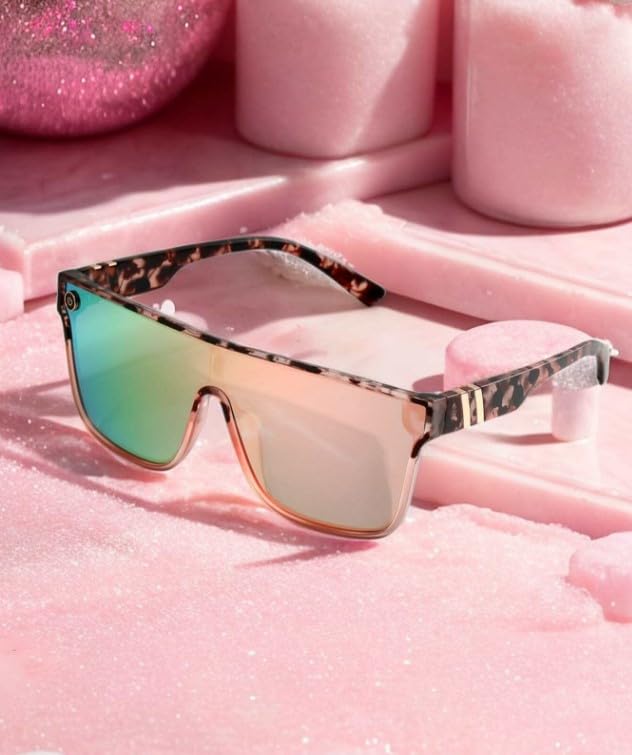 Women's Gradient Sunglasses with Metal Star Decoration and Polycarbonate Lens4