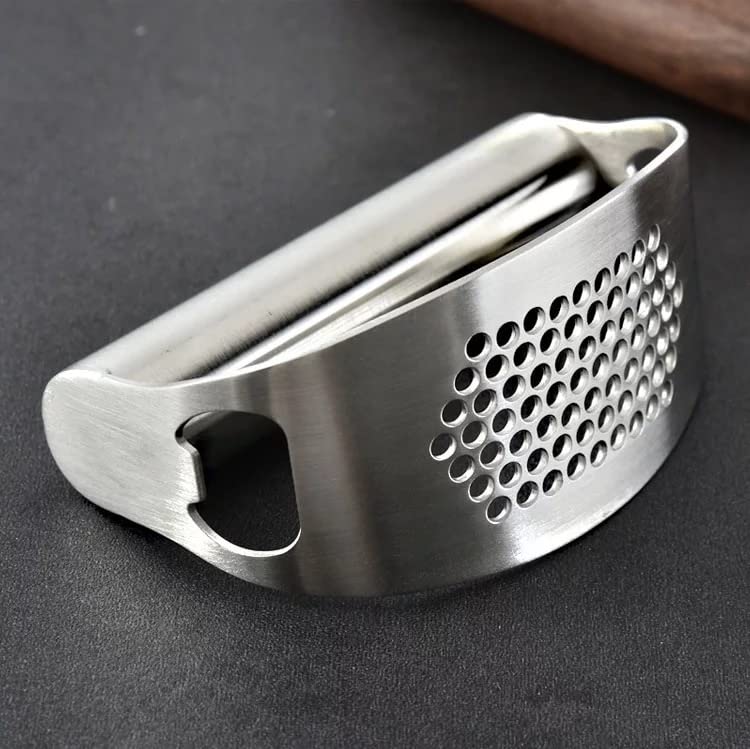 Garlic Press Garlic Crusher Kitchen Garlic Rocker 304 Food Grade Stainless Steel Ginger Crusher Ergonomics Labor Saving with Garlic Peeler and Cleaning Brush (Silver)