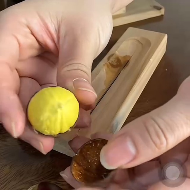 Amazon | 栗むき器 栗オープナー 木製 手動栗の皮むきツール くり剥き