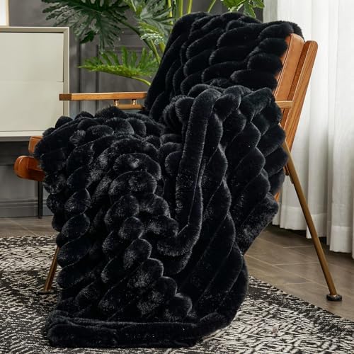 Cozy Bliss Faux Fur Throw Blanket for Couch, Cozy Warm Plush Stri...
