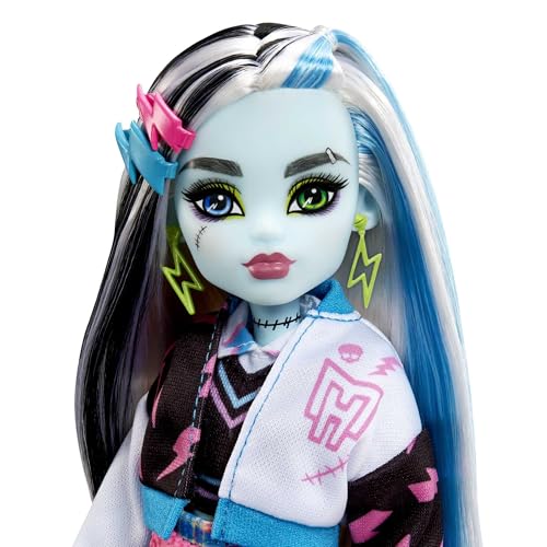 Monster High Frankie Puppe, Elektrisierende Mode, Voltageous College-Jacke, gruseliges Zubehör, flexibler Körper, für Kinder ab 4 Jahren… – Ansicht 3