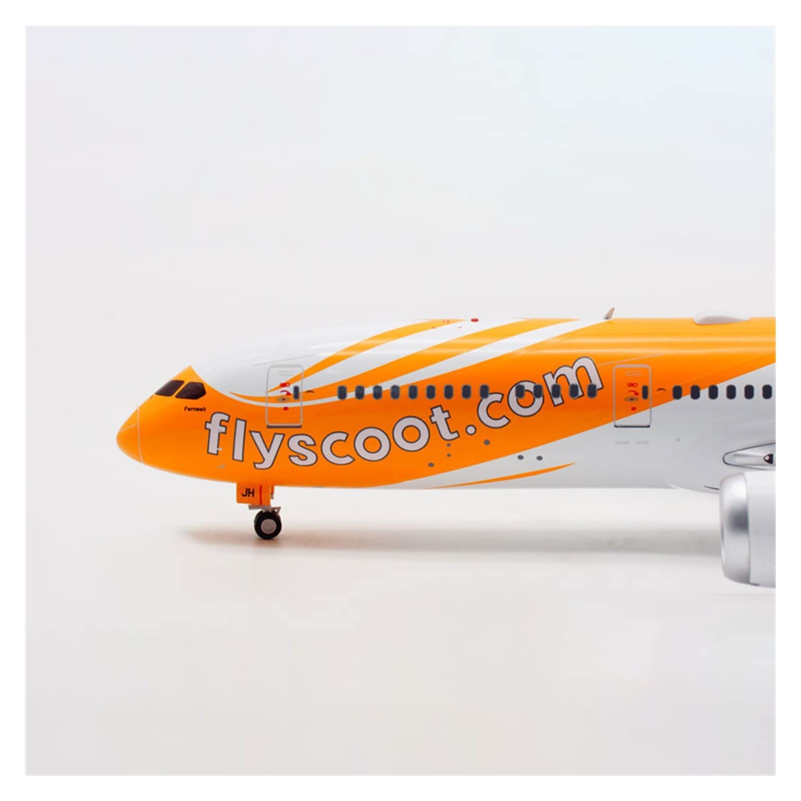 1:200 Singapore Scoot Boeing B787-9 9V-OJH Aircraft Model