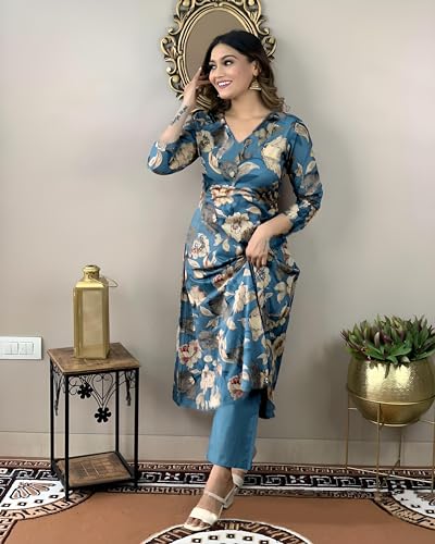 Image of GoSriKi Women's Cotton Blend Printed Kurta with Pant