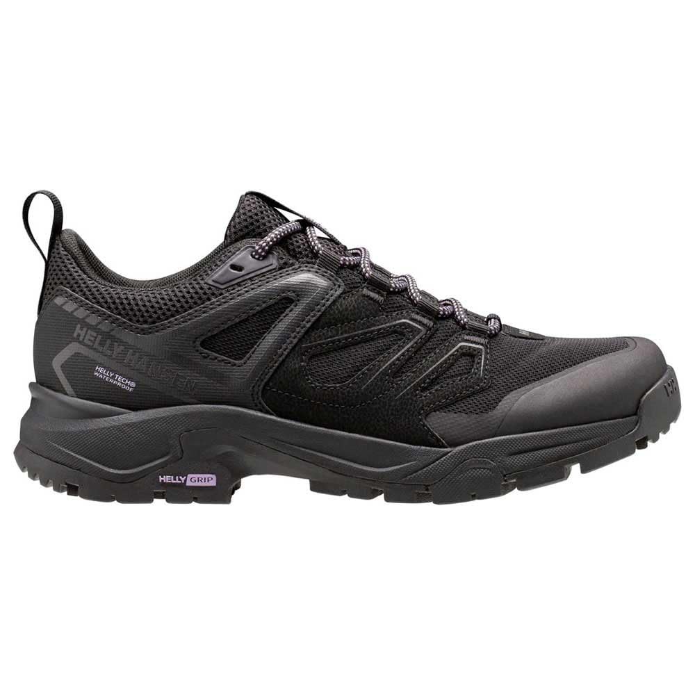 Eine Auswahl an Bekleidung und Schuhen von Columbia