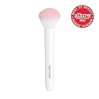 Vista 2 de wet n wild Cepillo de base de cobertura completa, cerdas empaquetadas para todas las fórmulas, agarre cómodo, libre de crueldad animal y vegano