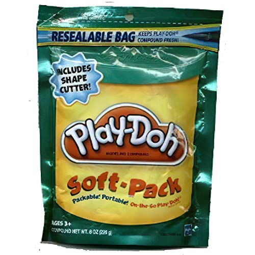 Play-Doh Soft Pack and 1 Shape Cutter - Teal