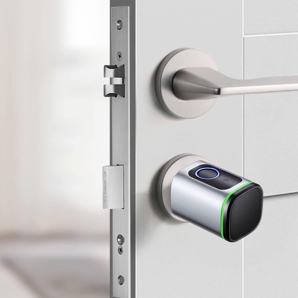LOCKY-10 BIO Cylindre électronique de serrure connecté à Empreinte digitale et Badge, App, Bluetooth