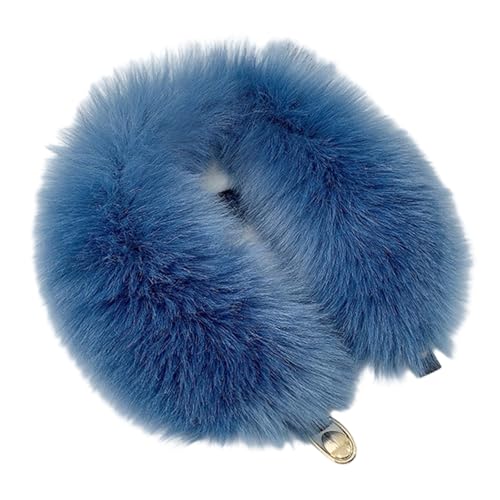 Collier en polaire et fausse fourrure pour rester au chaud durant vos sorties hivernales