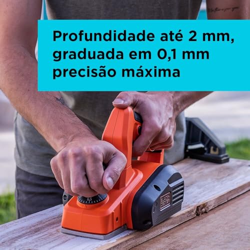 Black Decker Plaina Elétrica 710W, Profundidade de Corte 2mm, Largura de Corte 82mm, Recesso 11mm, C