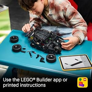 LEGO Technic Batmobile Tumbler 42239 — photo 6 of 6