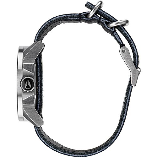 Nixon The Private Black T