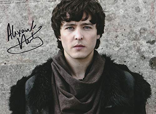 Bild: FedCon Original Autogramm GmbH Alexander Vlahos aus Versailles, Merlin - Originalautogramm mit Echtheitszertifikat f�r 20,00 EUR bei amazon.de