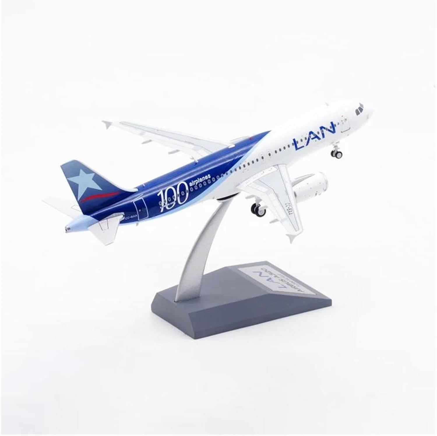 1:200 for Chilean A320 CC-BAA Aircraft Simulation Alloy Model Static Display Souvenir Decration Scale Metal Airplane