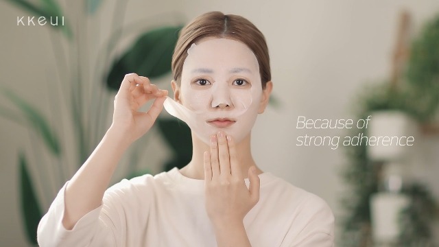 B.C.A.D. リフトラップマスク 5枚入りをなんと！8枚セットにします！ Amazon.co.jp: KKEUL V Line Lifting Mask リフティングマスク