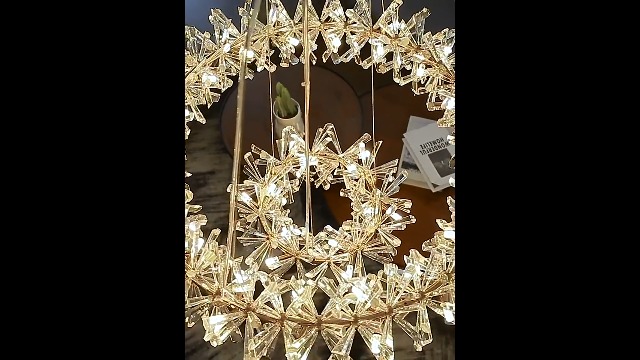 Axamate Modern Crystal Chandeliers D24 Gold Ring Chandelier