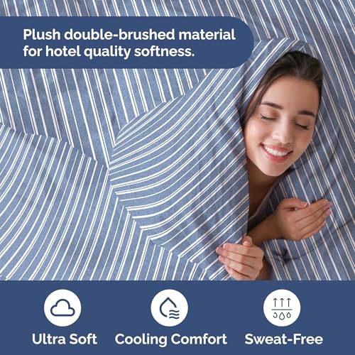Image of Duvet Cover Full Size Set - Extra Soft Full Duvet Cover 80 inch x 90 inch with 2 Pillow Shams for Women, Men, Kids & Teens - Hotel Luxury w / Zipper Closures & Ties - Comfy, Cozy & Breathable (Blue Stripes)