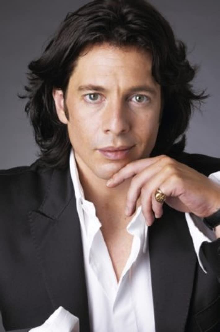 FC Carino Laurence Llewelyn-Bowen - 24X36 Rare Poster Print FCA #IDP575890
