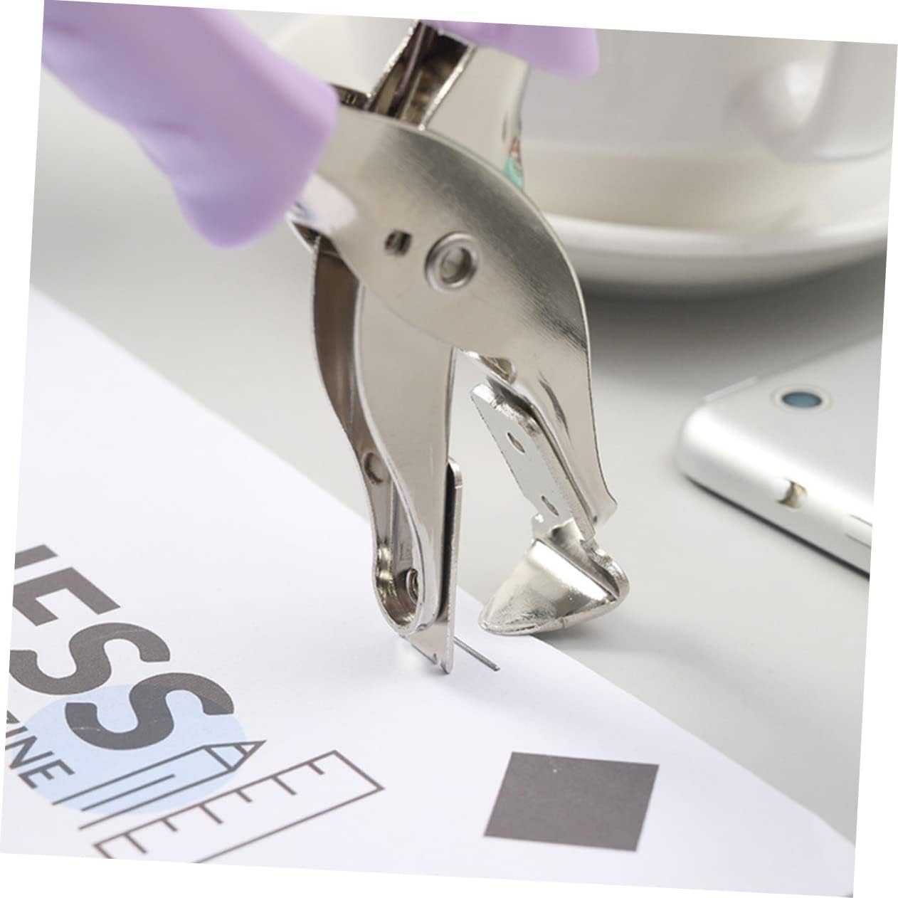 EXCEART 4pcs Hand Held Staple Removers for Effortless Staple Removal Lightweight and Compact Office Tools Random Colors for Home School and Office Use