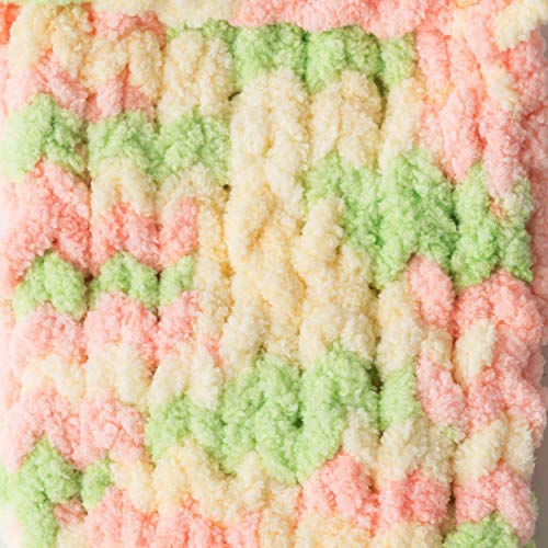 Image of Bernat Baby Blanket Yarn, 3.5 oz, Gauge 6 Super Bulky, Little Sunshine