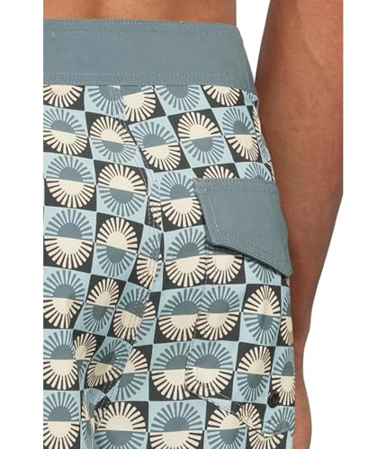 Quiksilver Men's Surfsilk Scallop 19 Boardshorts4