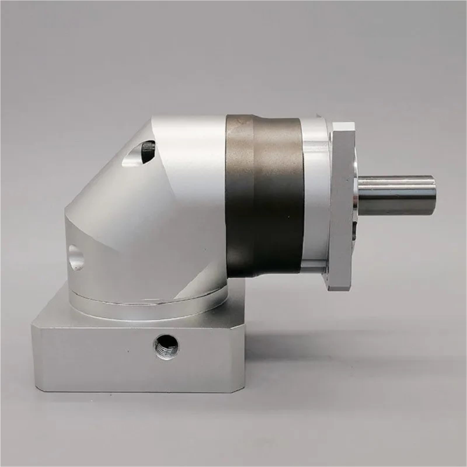 Silnik reduktora przekładni 90 stopni, niski poziom hałasu, przekładnia kątowa, precyzyjna planetarna, dla 400 W Servo Ratio 70 (wejście 14 mm (serwo), stosunek 50)