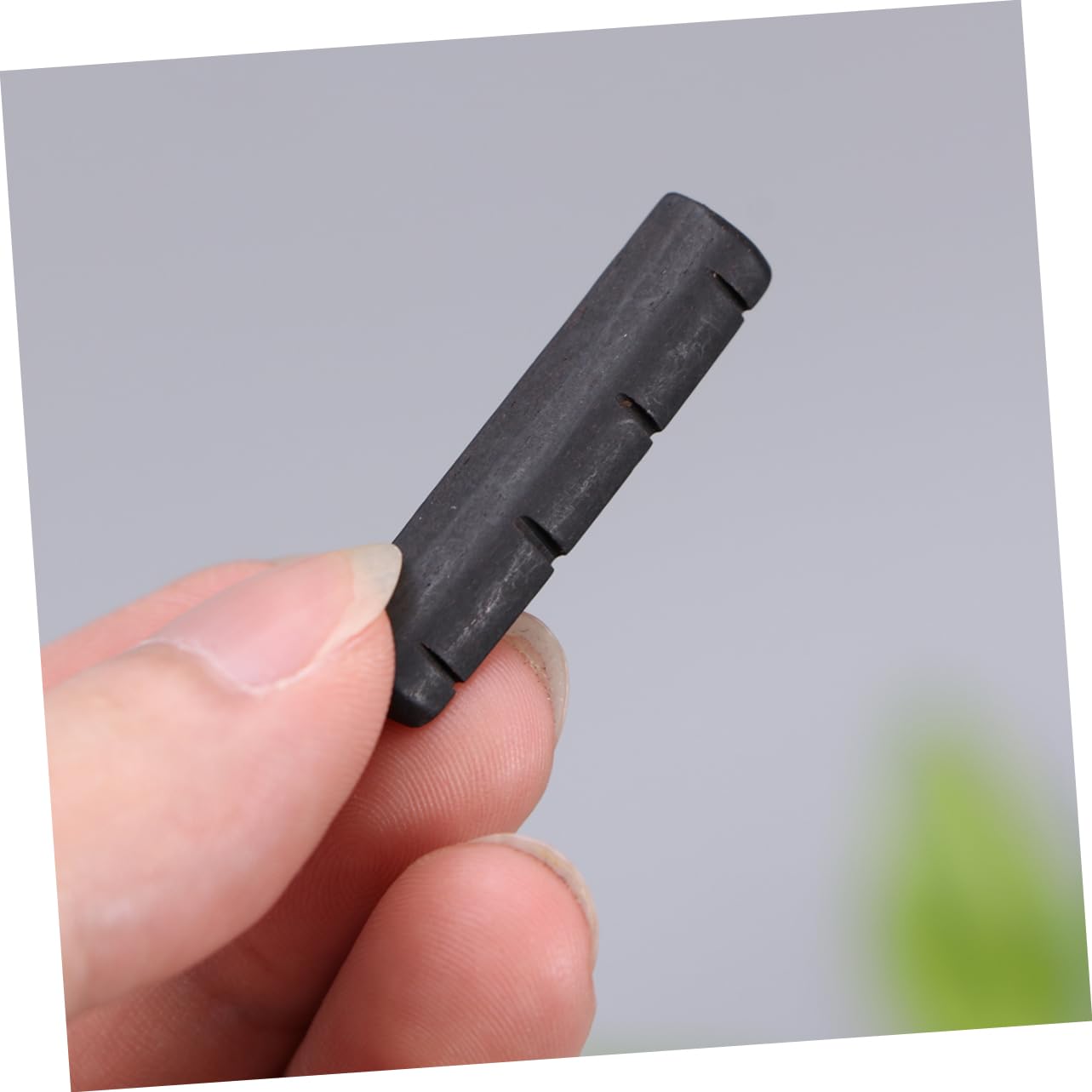 Generic 4-string Guitar Saddle Nut Kit Acoustic Guitar Accessory Bone Bridge Saddle Nut for Ukulele Easy to Cut