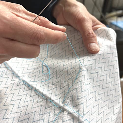 Daruma Hitomezashi Sashiko Kit – Premium Japanese Made Needle And Thread Kit With Sashiko Fukin, Thread, Needles, Thimble – Ready To Use Set (Joined Diamond Pattern) #TOP3