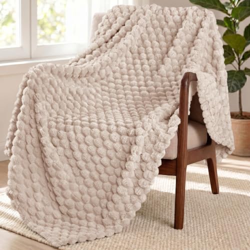 Image of Exclusivo Mezcla Large 3D Fleece Throw Blanket for Couch, Camel | Extra Soft Fuzzy Plush Lightweight Throws, Cozy Fluffy Decorative Blankets for All Seasons, 50x70 Inches