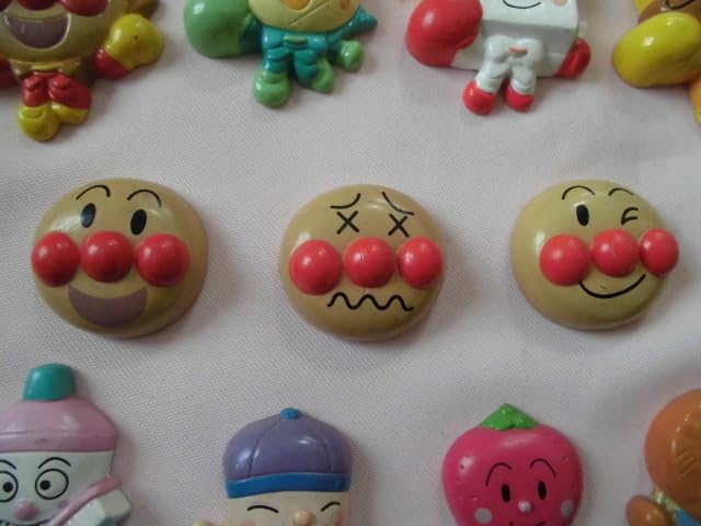 アンパンマン　くっつくんです　マグネット　137個　まとめ売り アンパンマン くっつくんです マグネット37個 まとめ売り - メルカリ