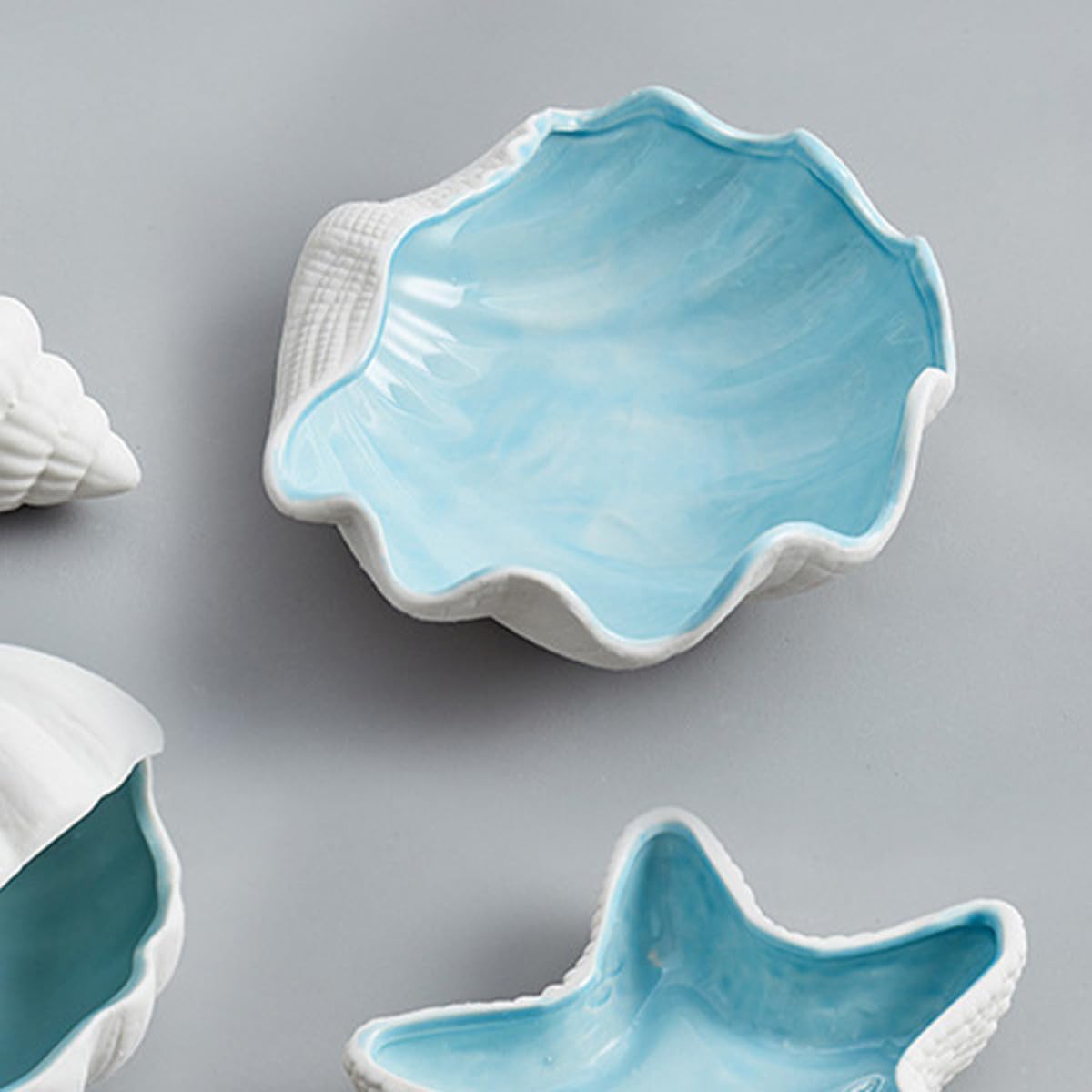 Bandeja Organizadora de Joyas de Cerámica Forma de Concha Azul, Plato Decorativo Multiusos para Almacenamiento y Decoración del Hogar