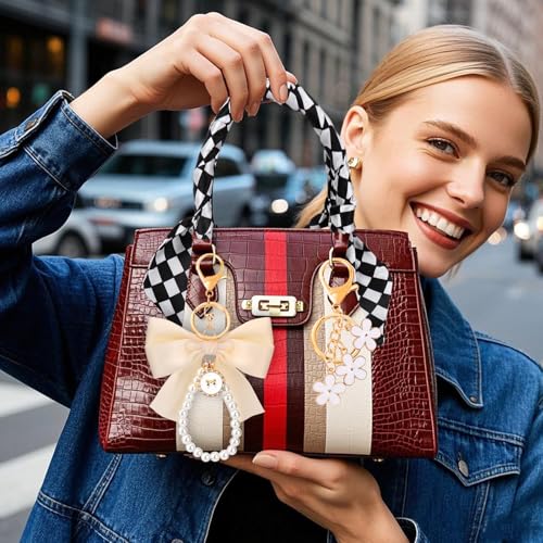 AIERSA 3Pcs Bag Charms for Handbags Purses, Cute Keychains for Women, Pearl Chain Bag Strap, Handle Decorative Handbag Charms Set for Women Purse Handbag Wallet Crossbody Shoulder Bag Accessories