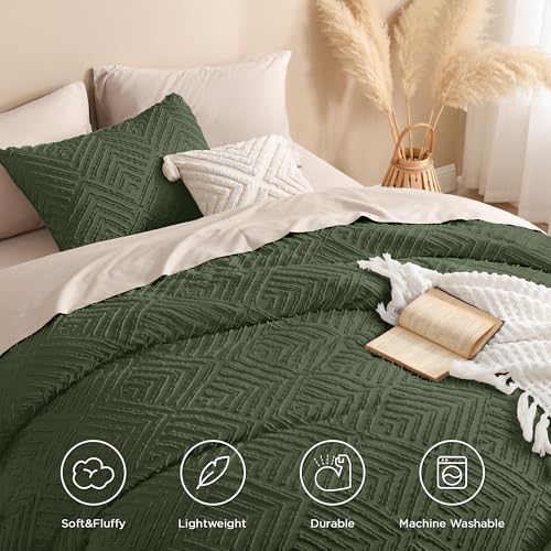 Image of Andency Dark Olive Green Comforter Set King Size, 3 Pieces Boho Men Bedding Set & Collections, Farmhouse Tufted Fluffy Bedding Comforter Set for All Seasons (1 Comforter 104x90In, 2 Pillowcases)