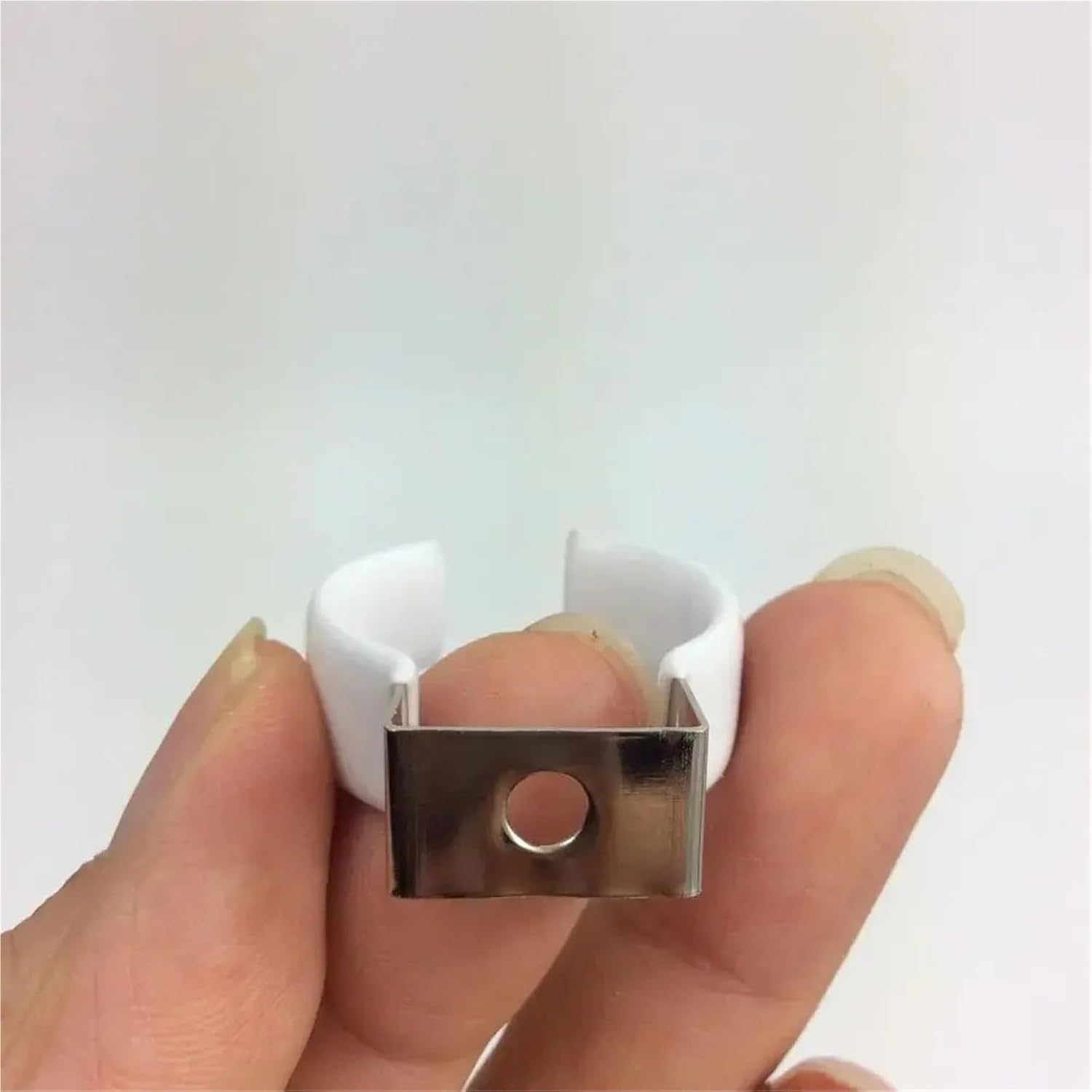 5Pcs T3/T4/T5/T6/T7/T8/T9/T10 Spring Terry Pipes Clamps Base Tool with Rubber Protection Pipes Clamps Holders Tube Fixing Clips(5Pcs T4)