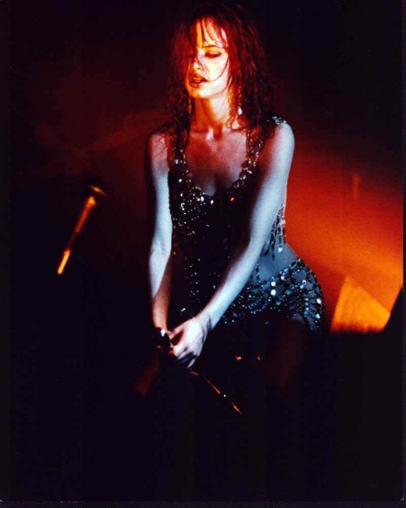 Posterazzi Juliette Lewis In Beaded Outfit In Strange Days Photo