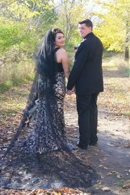 Miniatura 3 de QUIRAI Black Wedding Veil Comb Bridal Cathedral Veil 2 Tier Lace Veil Long Wedding Veil Hair Comb for Brides118 In