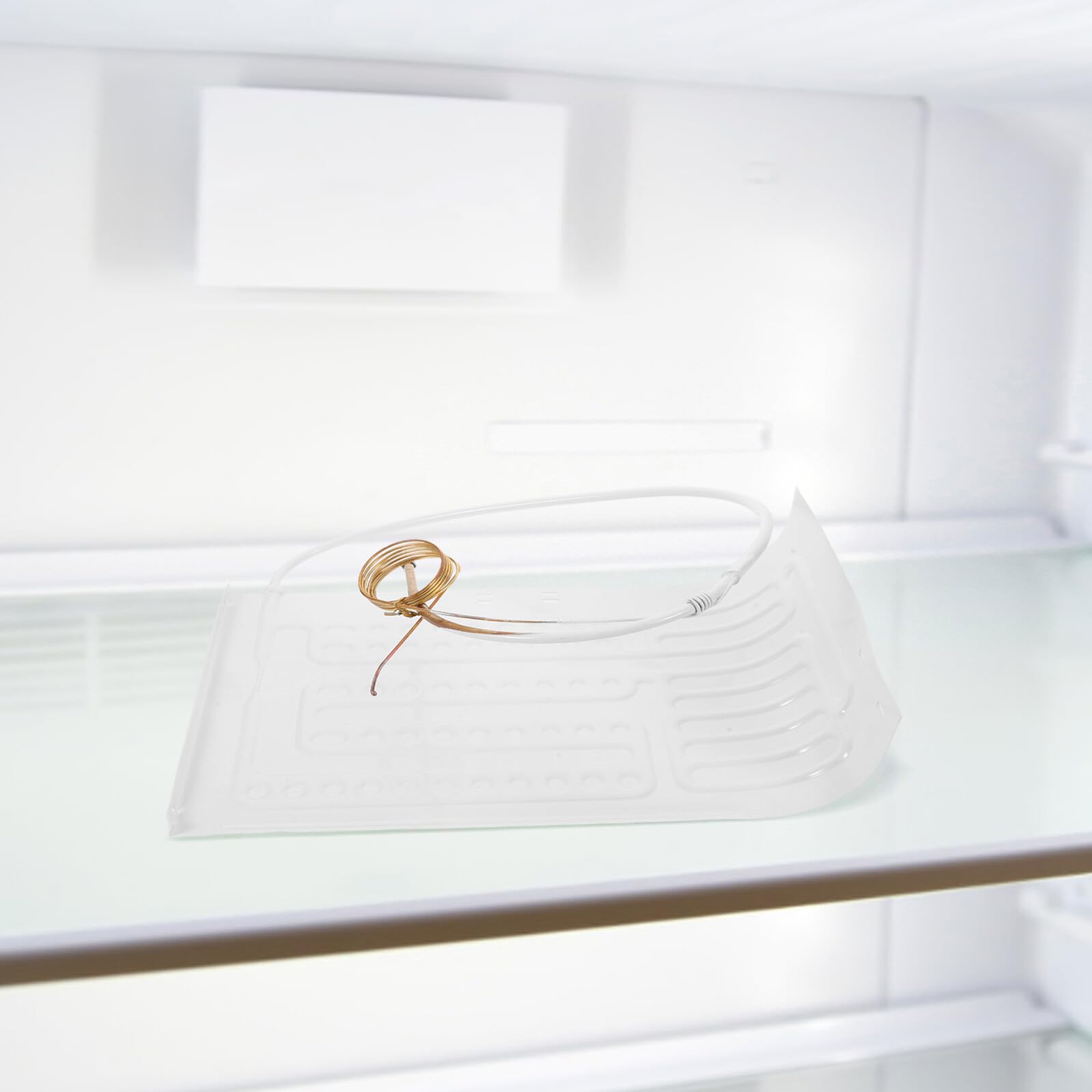 Piastra Evaporatrice per Frigorifero in Alluminio Bianco, Accessorio di Ricambio Silenzioso e Compatibile per Congelatore e Armadio Frigorifero