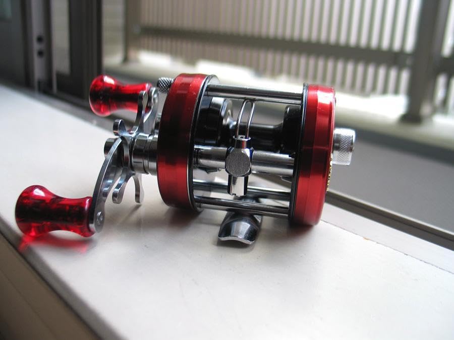 アブガルシアアンバサダー 2500Cl レッド ポパイスペシャル 箱あり アブガルシアアンバサダー 2500Cl レッド ポパイスペシャル 箱