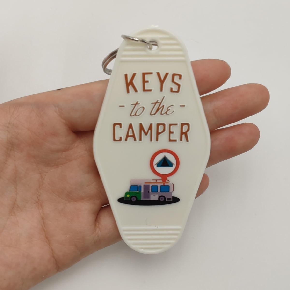 Keys to The Camper Keychain – Retro RV Key Chain for Trailer, Camping Accessories for Travel Lovers, Vintage Motel Style image 2