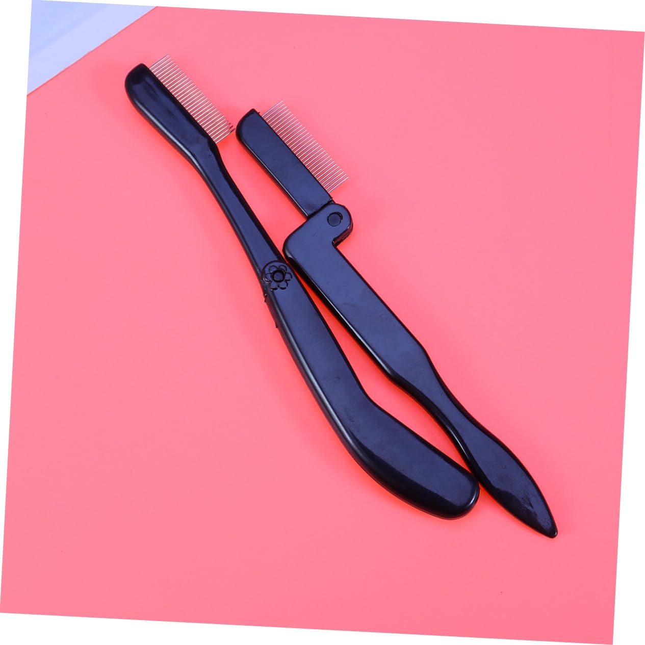 FOYTOKI 2pcs Makeup Grooming Tools Curved Eyebrow Comb Stainless Steel Pins Plastic Handle Easy to Clean