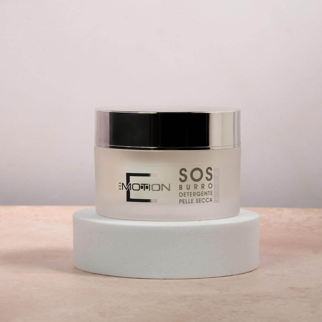 BURRO DETERGENTE viso per pelli molto secche, sensibili, reattive o arrossate. Con salvietta struccante in REGALO.Formula biologica.