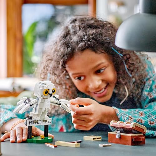 Harry Potter Edvige al Numero 4 di Privet Drive, Gioco di Fantasia per Bambini e Bambine da 7 Anni, Modellino da Costruire della Civetta delle Nevi, Piccola Idea Regalo dal Wizarding World 76425 - Lego - Immagine 6
