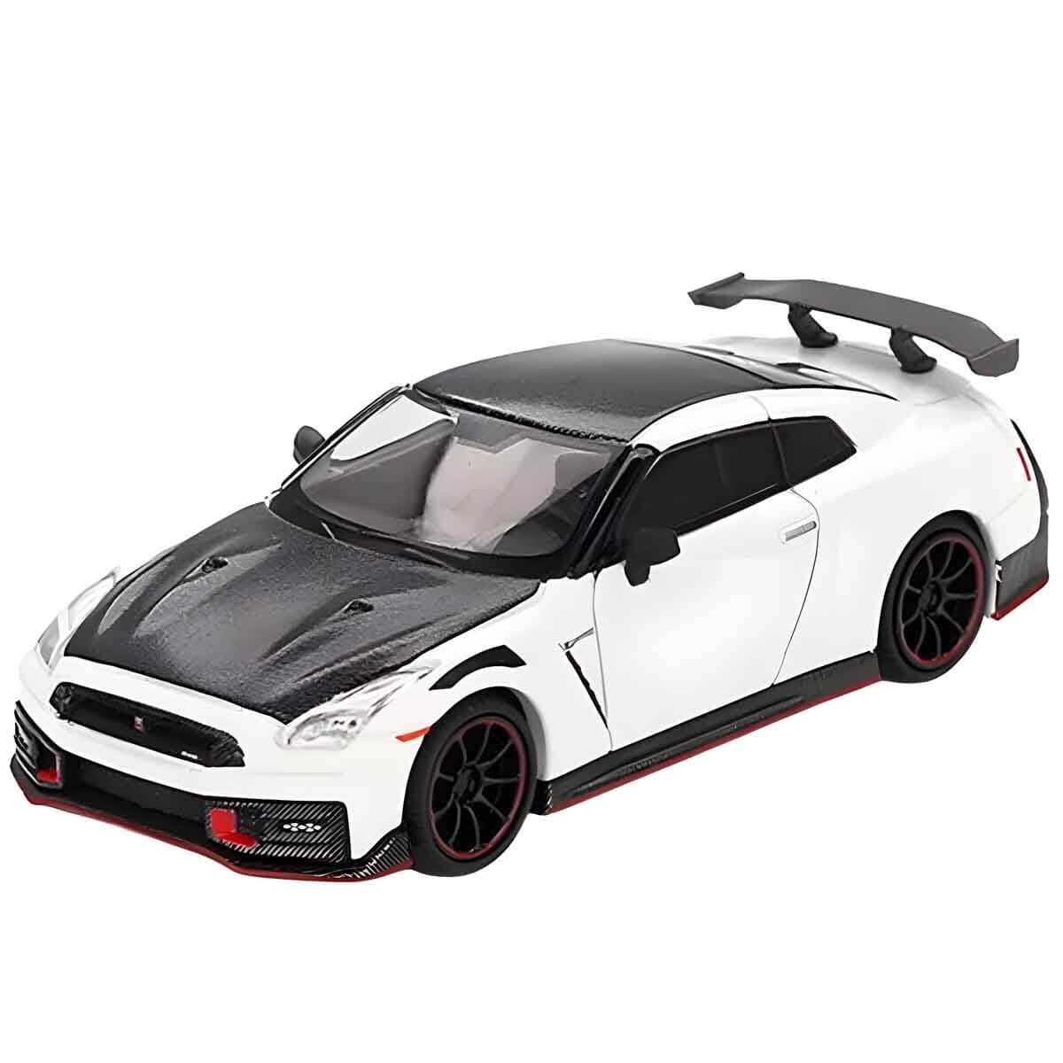 MINI GT Nissan GT-R Nismo 2024 – Brilliant White Pearl Diecast