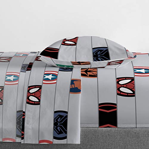 Image of Jay Franco Marvel Avengers 5 Piece Twin Comforter Set, Bed in a Bag with Captain America, Hulk, Iron Man, Thor, Super Soft Machine Washable Microfiber Kids Superhero Bedding (Official Marvel Product)