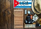 CORFOTO Tessuto 2.7x1.8m Sigaro Cubano Flat Lay Sfondo Scatola di Sigari Vintage con Targa di Immatricolazione Cuba Fotocamera Rum Sfondo Fotografico per Festa a Tema Viaggio Accessori Foto